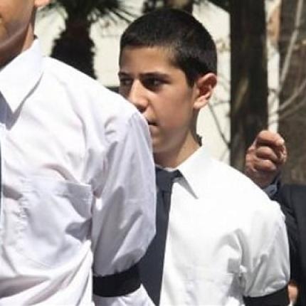 Με μαύρα περιβραχιόνια η παρέλαση στη Κύπρο λόγω πένθους