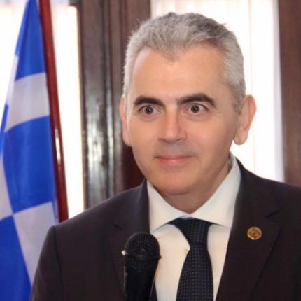 μάξιμος χαρακόπουλος