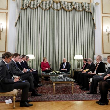 μέρκελ προεδρικό μέγαρο