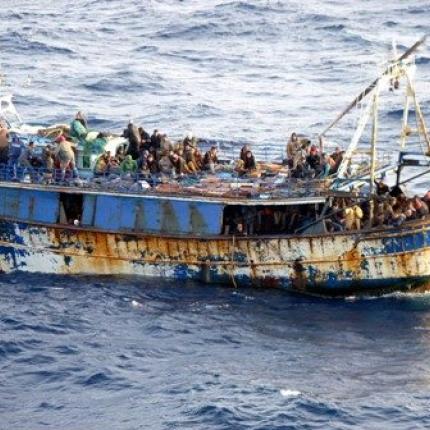 Σώθηκαν πάνω από 1000 μετανάστες στις παραλίες της Σικελίας 