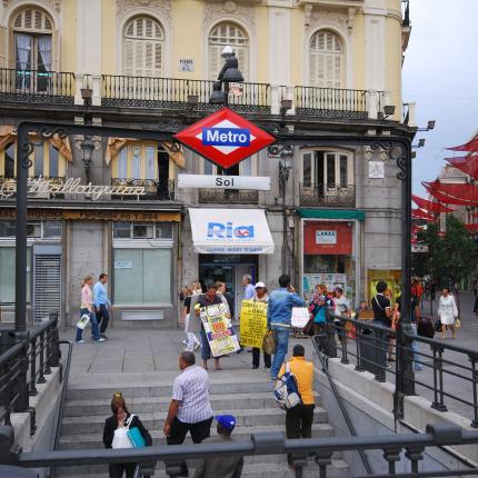 Μαδρίτη: Καθαιρέθηκε ο ομοφοβικός διευθυντής ασφαλείας του μετρό