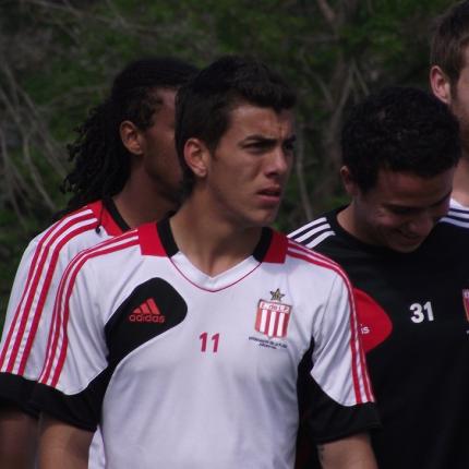 Επέστρεψε στην Εστουντιάντες , ο Όγιος