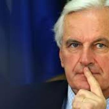 Επίτροπος Μισέλ Μπαρνιέ: Απαγόρευση σε μεγάλες ευρωπαικές τράπεζες να κάνουν συναλλαγές για δικό τους λογαριασμό