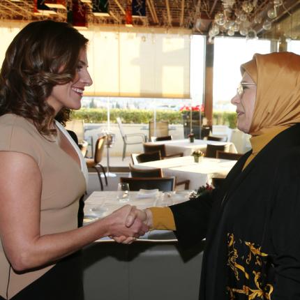 μπέτυ εμινέ