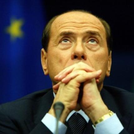 Ο Μπερλουσκόνι σε ... πρόγραμμα κοινωνικής εργασίας