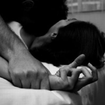 Ναύπακτος: Ξεσήκωσαν μία πολυκατοικία με τα καμώματα τους (φωτογραφία)