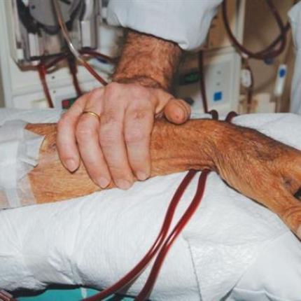 "Ακατάλληλα τα φίλτρα του τεχνητού νεφρού" καταγγέλουν οι νεφροπαθείς