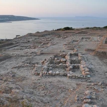νεκροταφειο Πετρά Σητειας