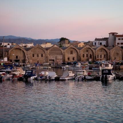 νεώρια χανιά