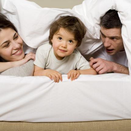 Μέχρι τις 8 Απριλίου η καταβολή των οικογενειακών επιδομάτων