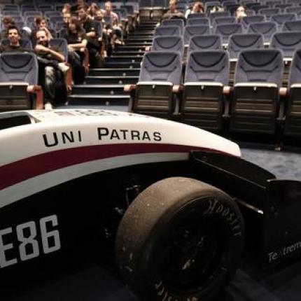 Βραβείο σε Έλληνες φοιτητές για το πρώτο ηλεκτρικό αυτοκίνητο