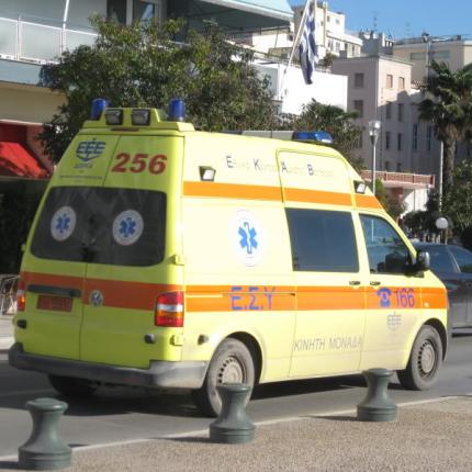 Σοκ στη Νίκαια: Αυτοπυρπολήθηκε 57χρονος στη μέση του δρόμου!