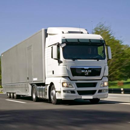 Εκπαιδευτικά προγράμματα για οδηγούς επικίνδυνων εμπορευμάτων από το ΚΕΚ Ηρακλείου