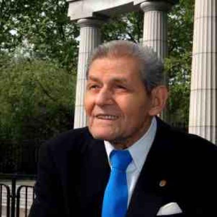 Έφυγε από τη ζωή η "ψυχή" της Πλατείας Αθηνών στη Νέα Υόρκη, Ντένης Συντήλας