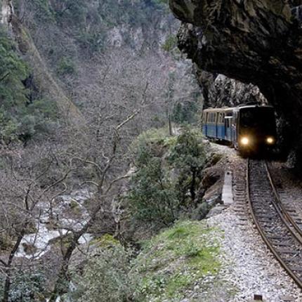 Ο σύλλογος τριτέκνων Λασιθίου ταξιδεύει στην Πελοπόννησο