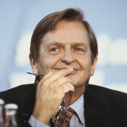 15 κούτες με υλικό για τη δολοφονία του 'Ολαφ Πάλμε περιμένουν απαντήσεις...