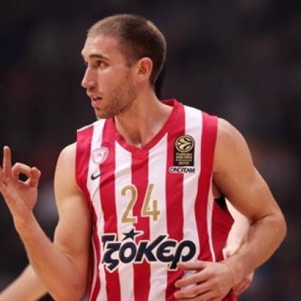 Ο Ολυμπιακός νίκησε την Εφές στην πρεμιέρα του «Gloria Cup»