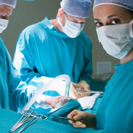 Απίστευτο: Τσακώθηκαν και του ξερίζωσε τους όρχεις.jpg