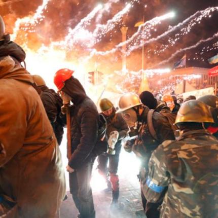 Χάος στο ματωμένο Κίεβο! 25 νεκροί και 1000 τραυματίες