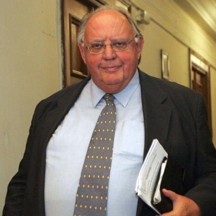 Το περίεργο Tweet του Θεόδωρου Πάγκαλου