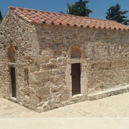 Παναγια Γαλακτοφορούσα Απομαρμά