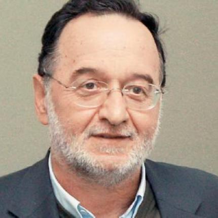 "Να μείνει μακριά από τις κυρώσεις στη Ρωσία, η ελληνική κυβέρνηση"