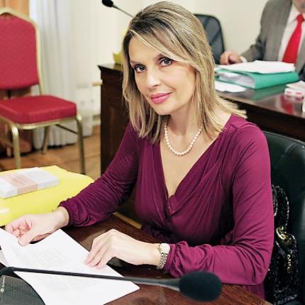 Επιστολή της Υφ .Υγείας στη ΔΕΗ για τους ευάλωτους καταναλωτές