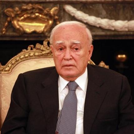 Η αγωνία του Καρόλου για τον διάδοχό του