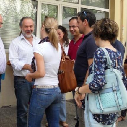 εκπαιδευτικοι