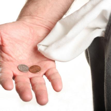 Η κρίση χτύπησε και το ΠΑΣΟΚ. "Το ταμείον είναι μείον" είπε ο Σαλαγιάννης