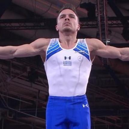 Λευτέρης Πετρούνιας