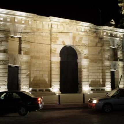 Βικελαία Βιβλιοθήκη και Πύλη Ιησού κινδυνεύουν να μείνουν στις ... καλένδες