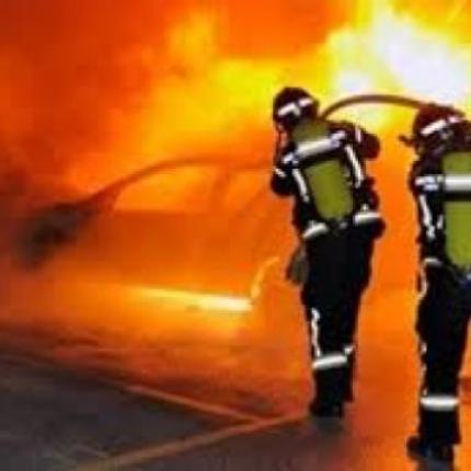 Πυρκαγιά σε όχημα της πρεσβείας της Ρωσίας στην Ελλάδα