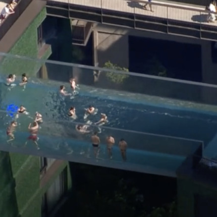 πισίνα - Λονδίνο