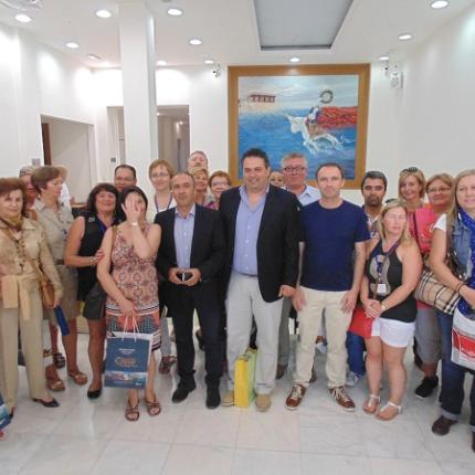 Εκπαιδευόμενοι... παππούδες και γιαγιάδες στην Περιφέρεια Κρήτης