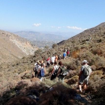 Από τη Ζώμινθο στον Κρουσώνα, στην "Πλατωνική διαδρομή του Μίνωα"