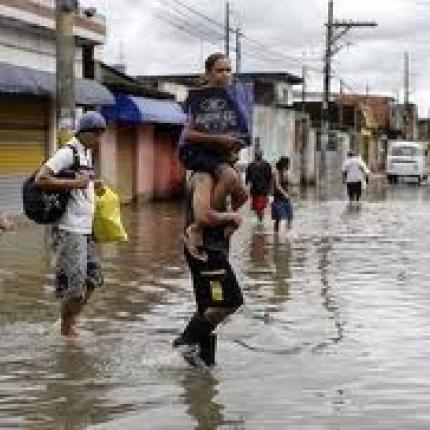 Δραματική η κατάσταση στη Βραζιλία από τις πλημμύρες
