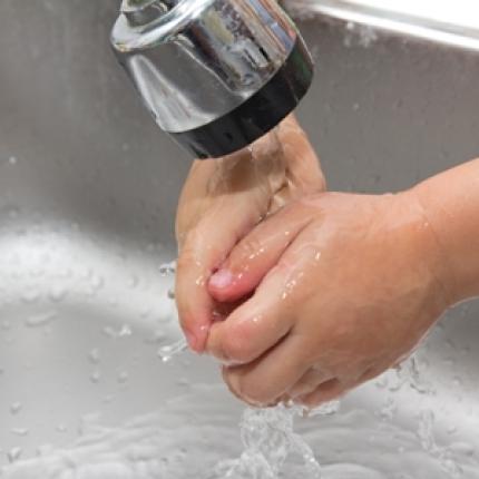 Ο σωστός τρόπος να πλένετε τα χέρια σας