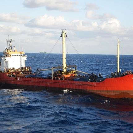 Στο Κλειστό Γυμναστήριο Ιεράπετρας οι 700 μετανάστες