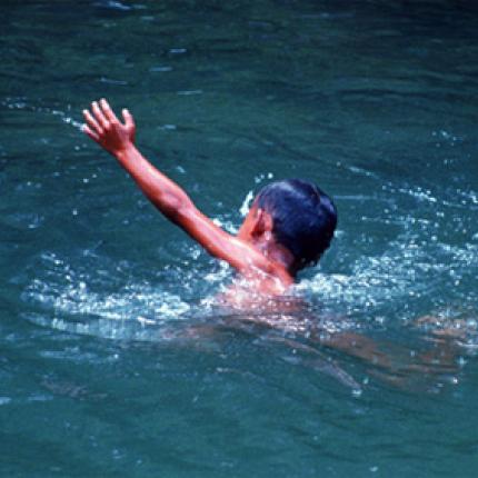 πνιγμός παιδί