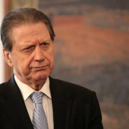 Ο Πολύδωρας προσκαλεί το... "σύμπαν των ψηφοφόρων της Χ.Α."!