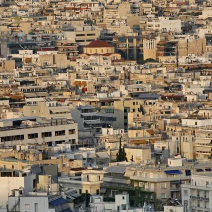 Αθήνα: Nεογέννητο βρέθηκε εγκαταλελειμμένο σε ταράτσα