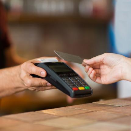 ανέπαφες συναλλαγές