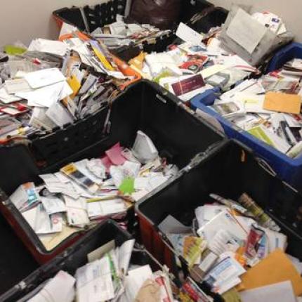 Ταχυδρόμος στη Νέα Υόρκη δεν μοίραζε γράμματα από το... 2005