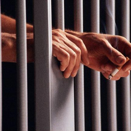 Τουλάχιστον δύο φορές είχαν κακοποιήσει τον Ιλία Καρέλι στις φυλακές πριν τον σκοτώσουν