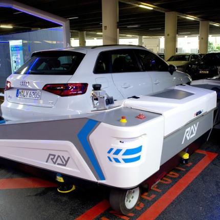 Ένας παρκαδόρος... ρομπότ