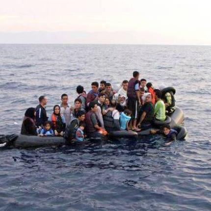 refugees-greek-sea.jpg