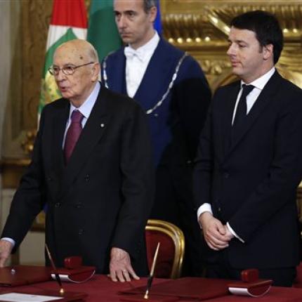 Η κυβέρνηση Ρέντσι σχεδιάζει να μειώσει τη φορολογία εισοδήματος κατά 10 δισεκ. ευρώ