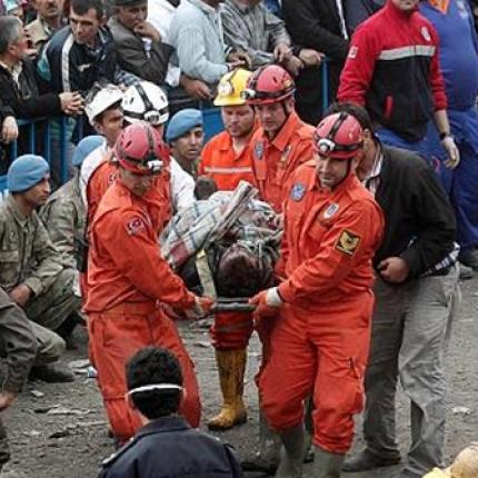 Charlie Hebdo: Με κάθε σκίτσο του Μωάμεθ, υπερασπιζόμαστε τη θρησκευτική ελευθερία 