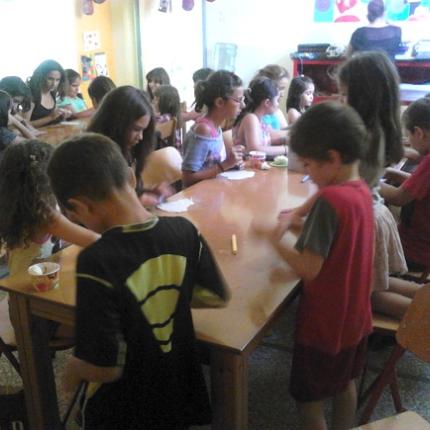 "Οι αντίθετοι κόσμοι συναντιούνται στη Σακορράφειο Δημοτική Βιβλιοθήκη  Καστελλίου"